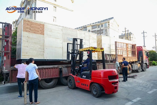 LNG低温鹤管防旋转设备内浮盘顶罐罐壁板间如何连接？