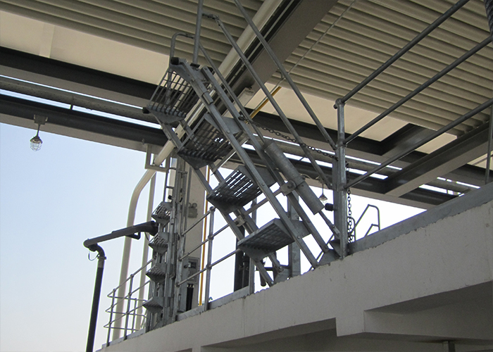 大鹤管小爬车 大鹤管小爬车